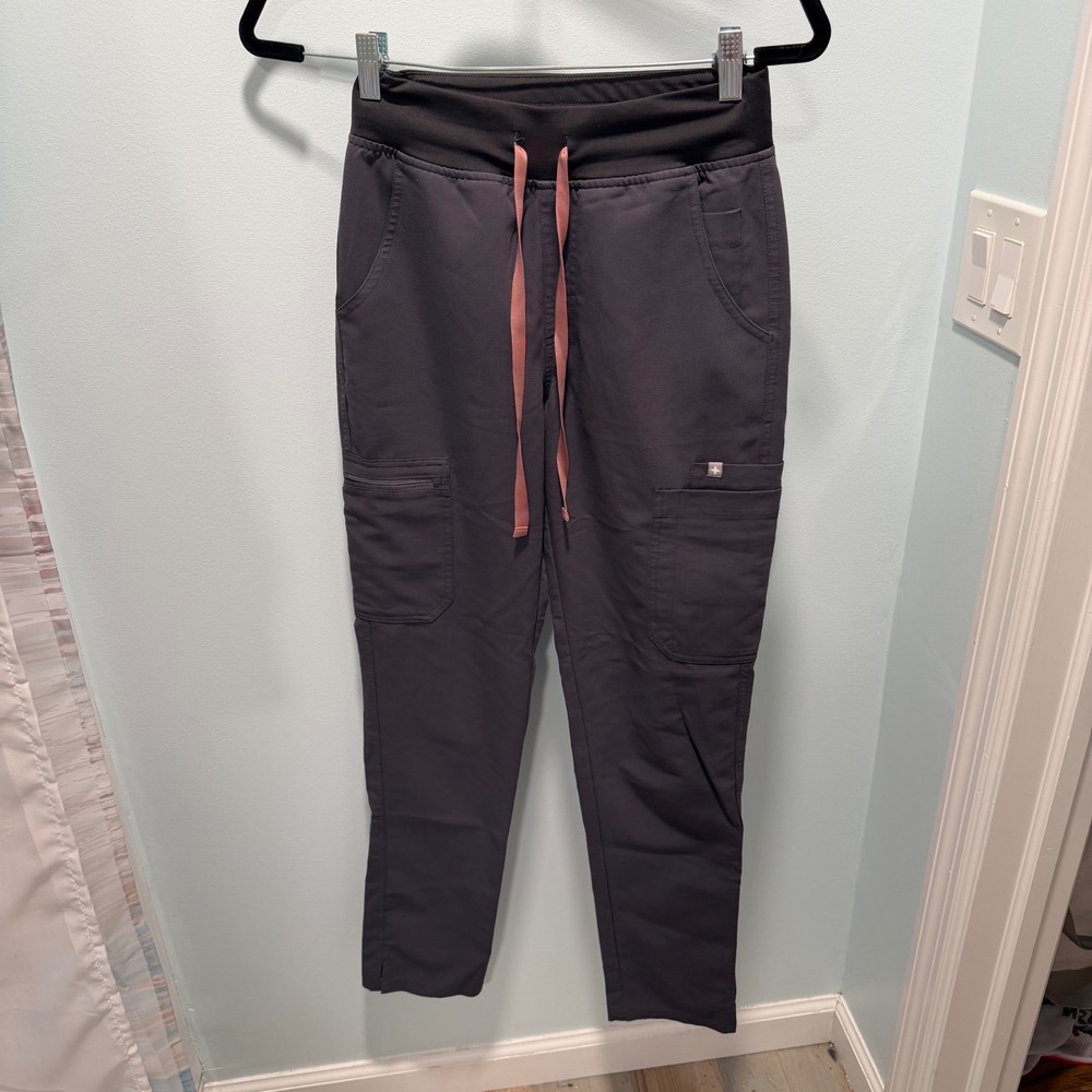 FIGS Yola Skinny Cargo Scrub Pants XS Tall Graphite Gray Pink Drawstring Yoga